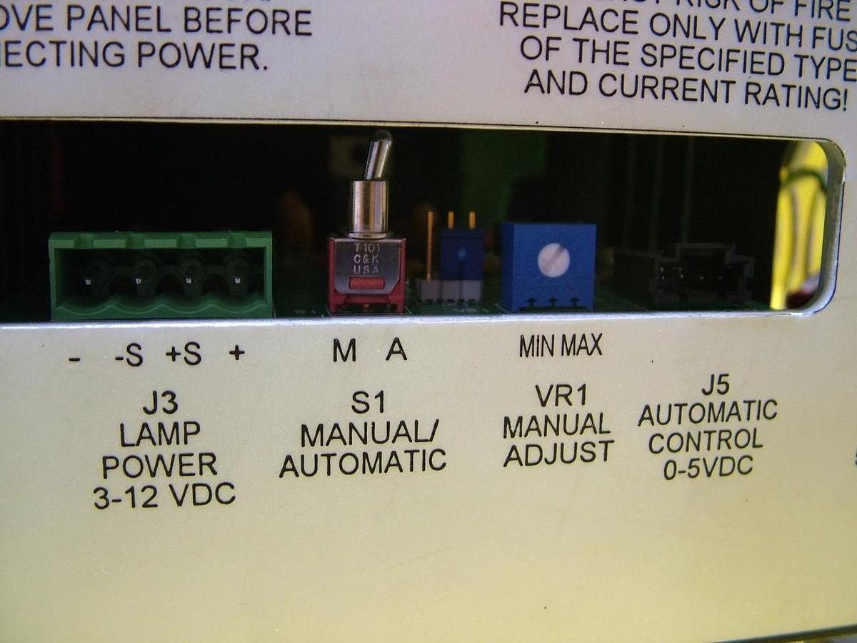 Used KLA-Tencor CRS1010S DC Adjustable Inspection Lamp Power Supply Working Surplus