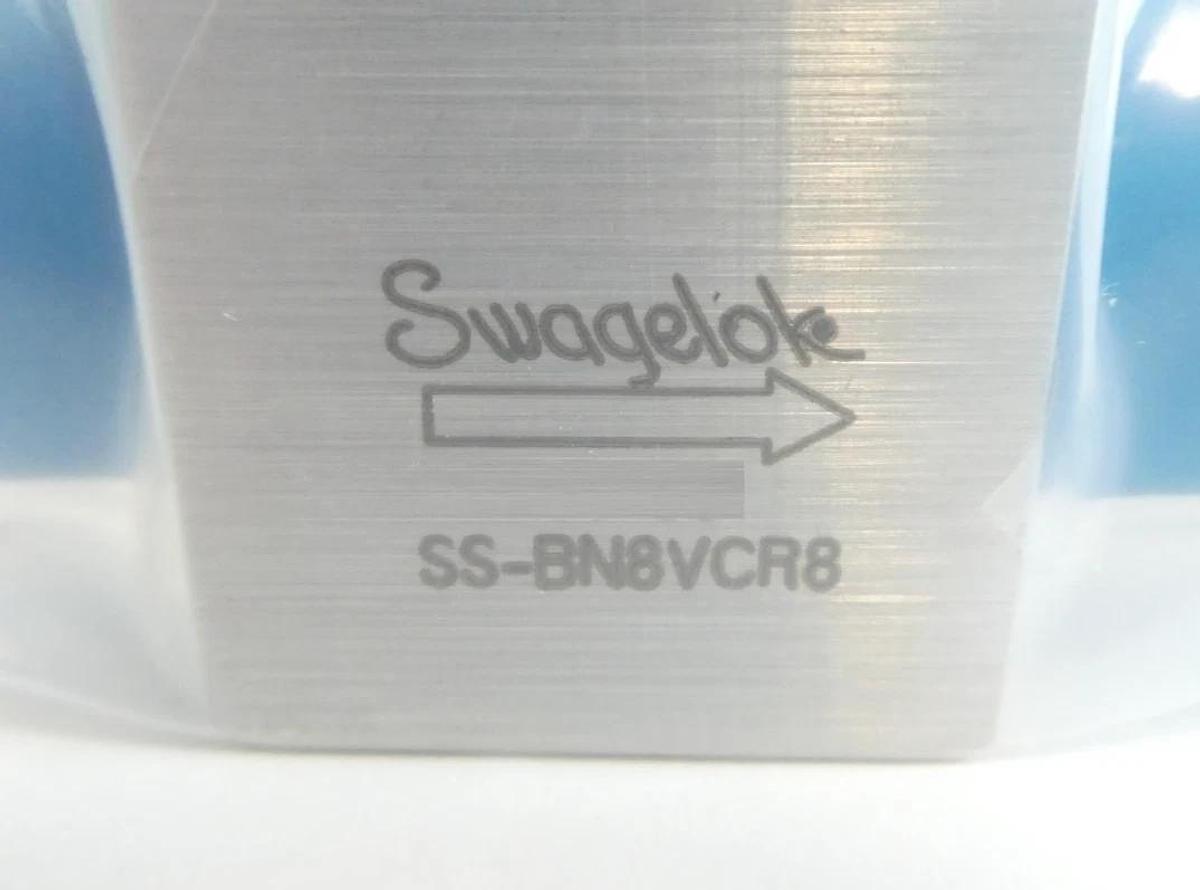 Swagelok SS-BN8VCR8-GR Stainless Steel High Purity Bellows Sealed Valve New