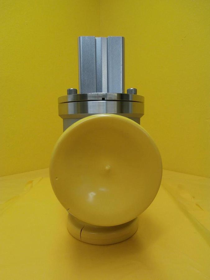 Used AceCo R33-171 KITZ SCT IVBL 4" Right Angle Vacuum Isolation Valve Used Working