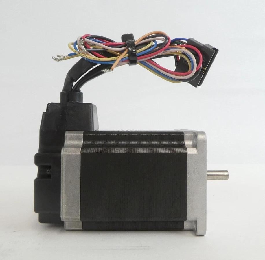 Sanyo Denki 103H7126-07E0 Stepping Motor Step-Syn Lot of 3 New Surplus