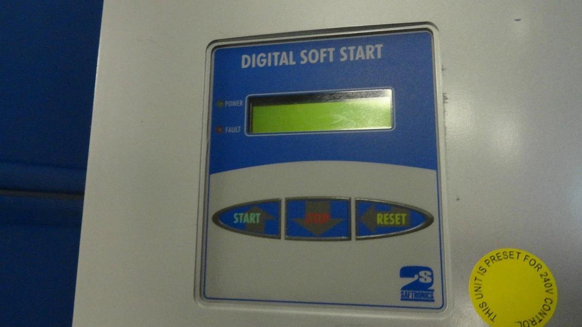 Used AMAT Applied Materials 9010-01545 S2S Softdrive SAF305-045 Used Working