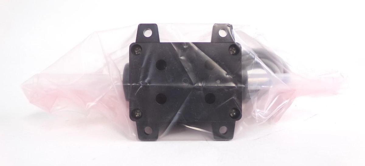 SMC PF2D504-11-1 Digital Flow Switch New Surplus