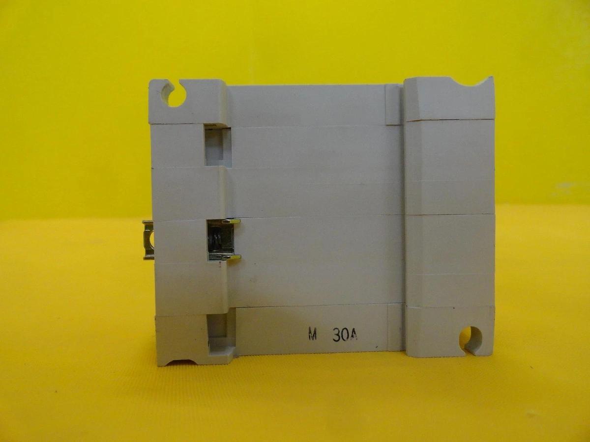 Used Mitsubishi CP30-BA Circuit Protector 3-Pole 30A Reseller Lot of 10 Used Working