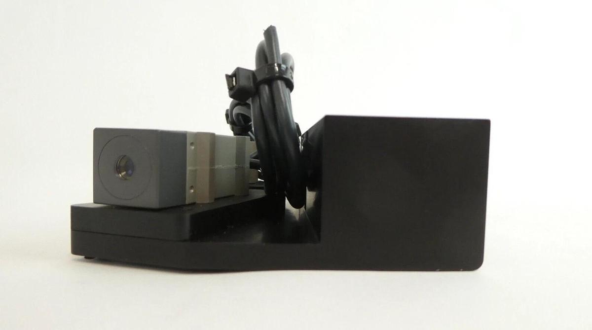 Used Omron E3L-2LE4-50 E3L-2DE4-50 Photoelectric Switch Laser Emitter Working