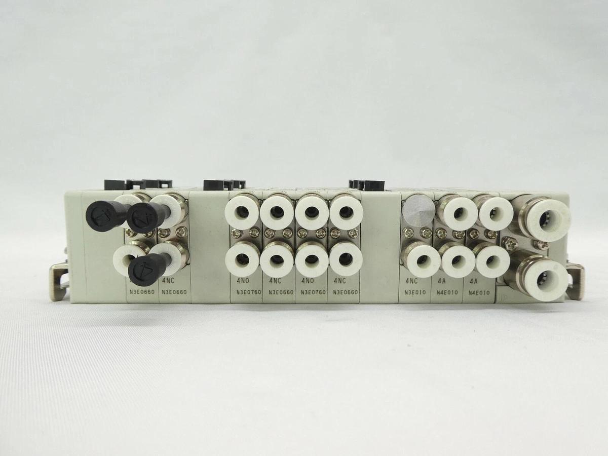 Used CKD N4E0 Series 9-Port Pneumatic Manifold N4E0-ER N4E0-EL N4E0-TM1B Lithius