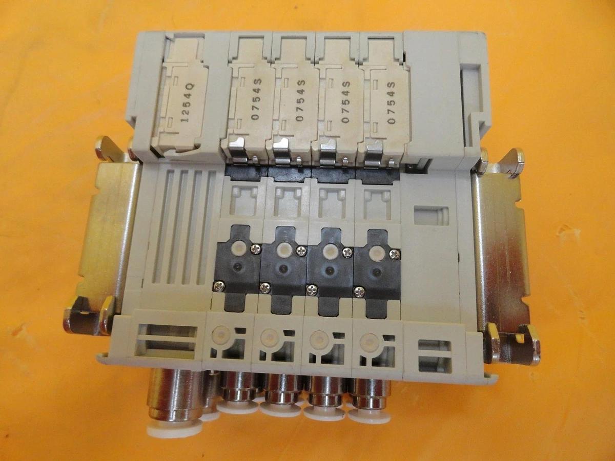 Used CKD N4E0 Series 4-Port Pneumatic Manifold N4E010-M Lot of 2 TEL Lithius Used