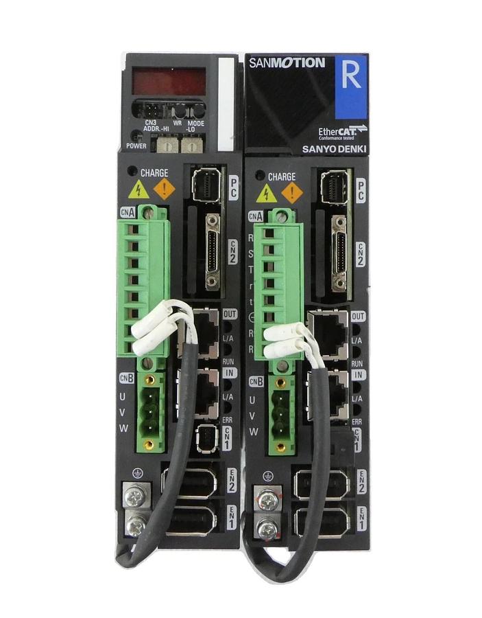 Used Sanyo Denki RS2A01A2HA5A00 AC Servo Amplifier SANMOTION R Lot of 2 Working