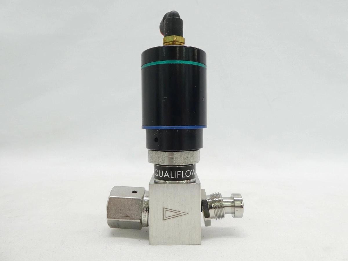 Used Qualiflow 2x10-9atm.cm3/Sec 2-Way Pneumatic Valve Male/Female Lot of 5 Working