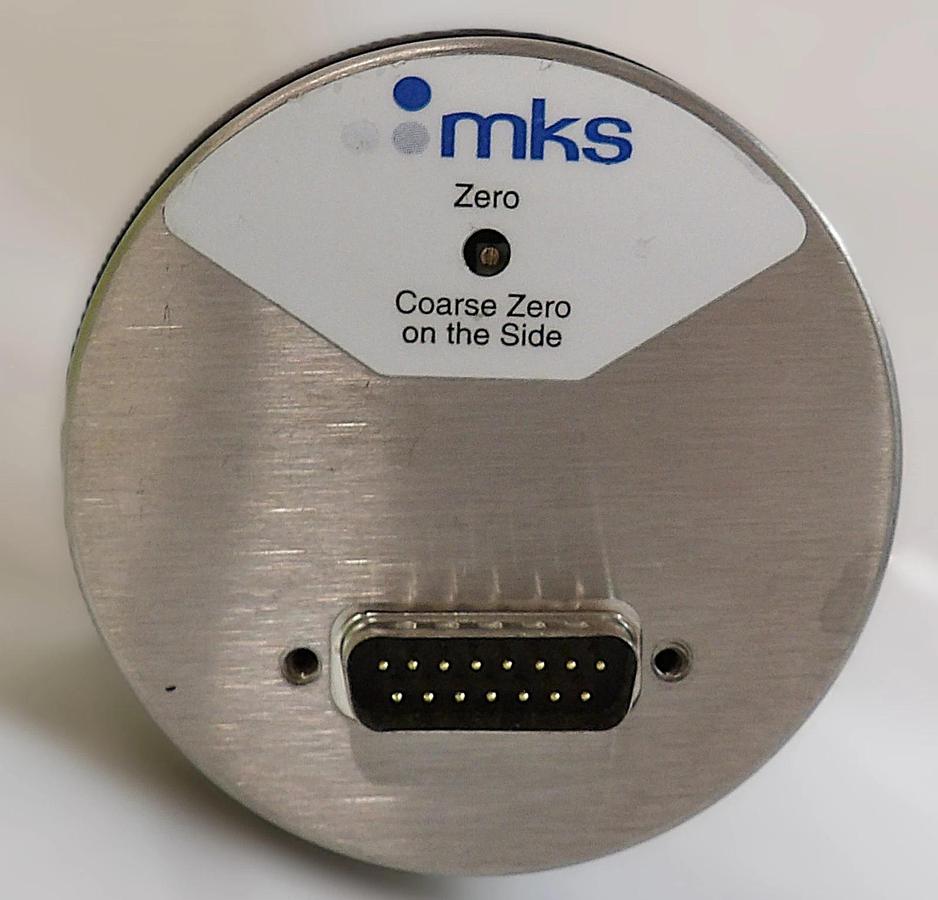 Used MKS Instruments 627FU2TCE5B Baratron Transducer No 15-Pin D Screws Spare