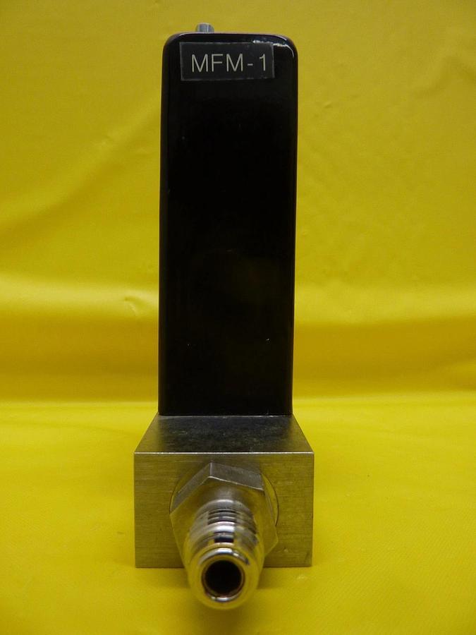 Used UNIT Instruments 1100-100137 Mass Flow Meter UFM-1100 200 SCCM N2 Used Working