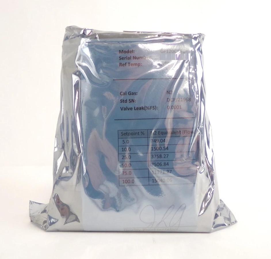Brooks GF120C-105542 Mass Flow Controller MFC AMAT 0190-48220 Lot of 2 New