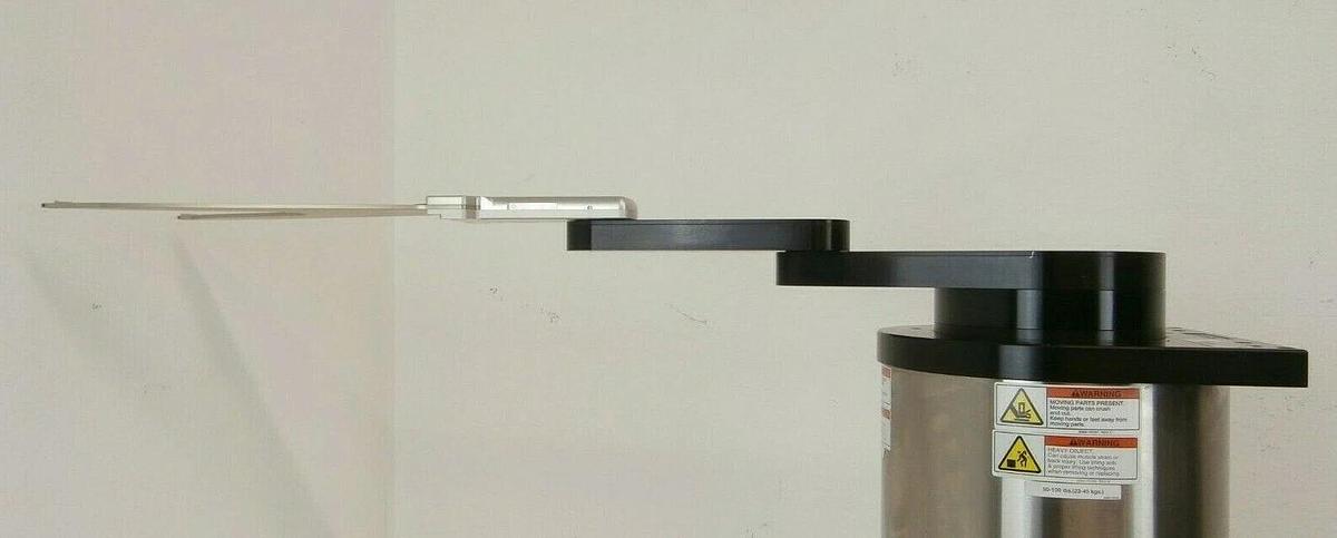 Used Newport 15-3702-1425-25 300mm Robot Kensington AMAT 0190-22248 Copper Working
