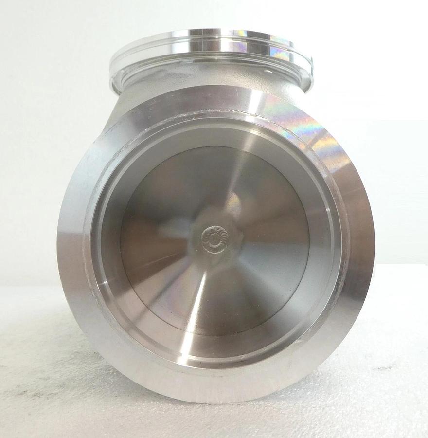 Used VAT 26340-QA21-AER1 High Vacuum Angle Valve Series 26 AMAT Producer Working