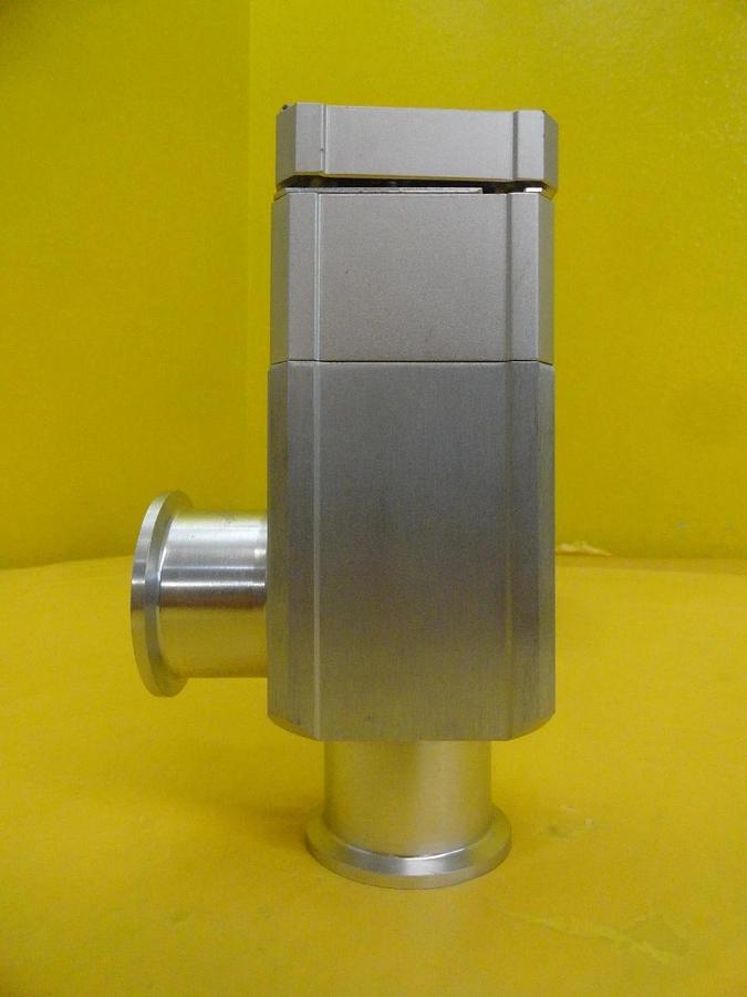 Used SMC XLAQ-40-X925 Vacuum Angle Isolation Valve TEL 3D80-002107-V1 Used Working