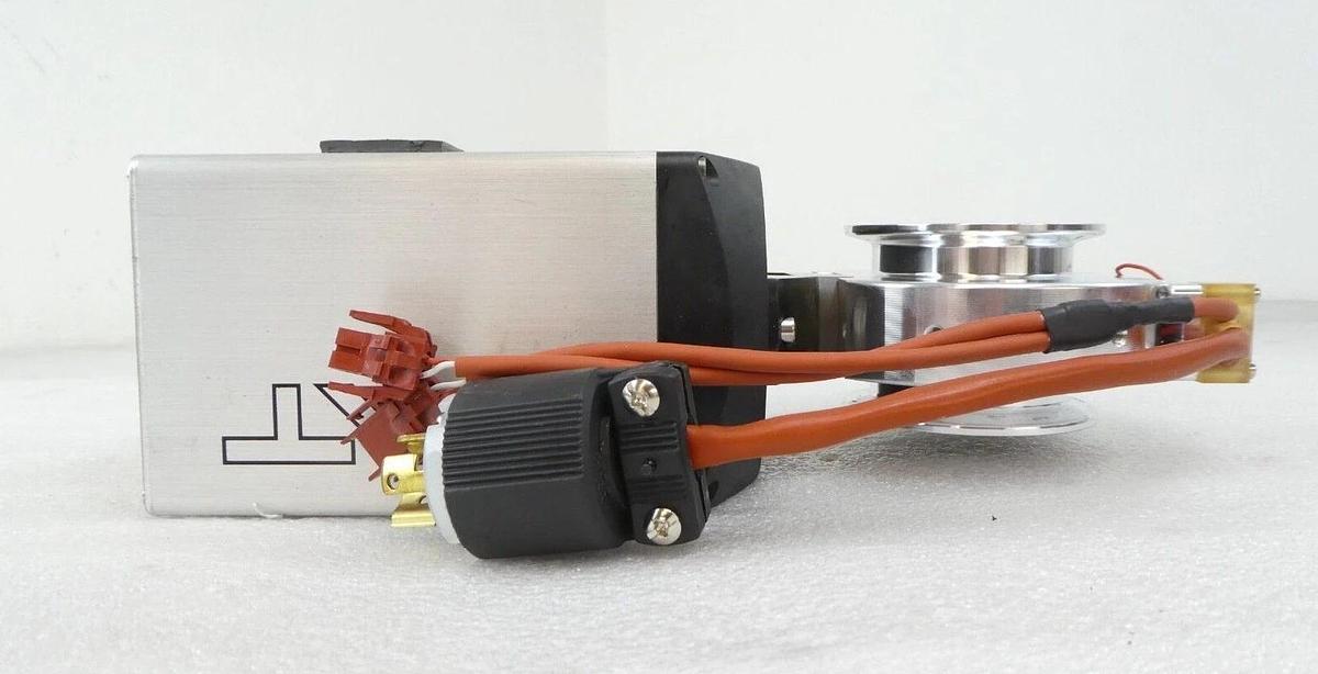 Used VAT 61234-KAGQ-BFT1 Butterfly Valve Control System Series 612 Bad Heater As-Is
