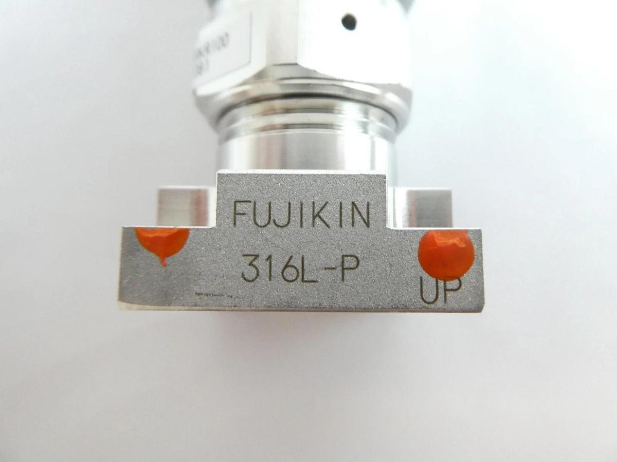 Used Fujikin 507082 507081 Diaphragm Valve 316L-P Lot of 12 Working Surplus