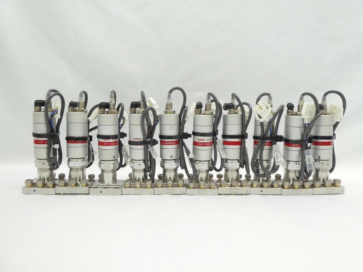 Used Fujikin 080627 Pneumatic Diaphragm Valve 0.39 ~ 0.59MPa N.C. Lot of 10 Working