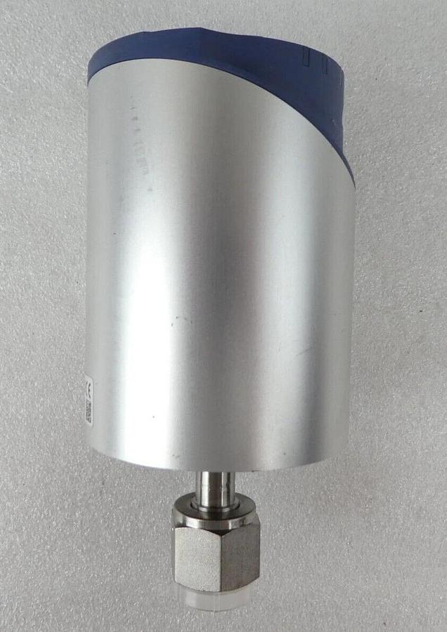 Used Inficon 390-145 Diaphragm Gauge Manometer CDG100D AMAT Surplus Working