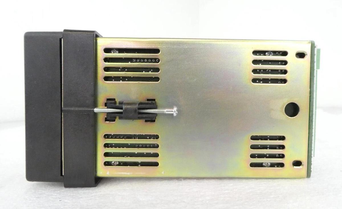Used Watlow 208-1100004 Anafaze Temperature Controller TB18 CLS208 AMAT Working
