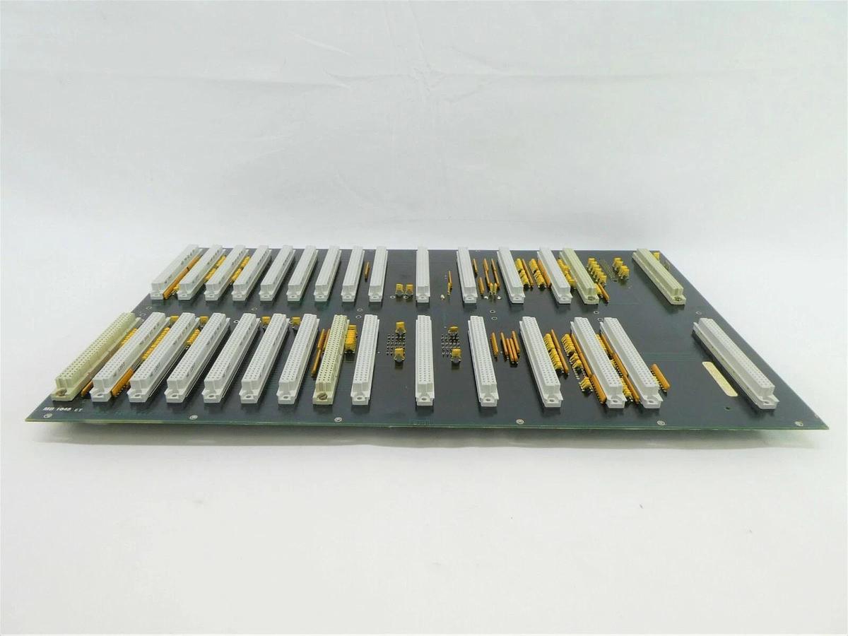 Used FEI Company 4022 192 56471 Backplane PCB 4022 192 94581 XL 30 ESEM Working