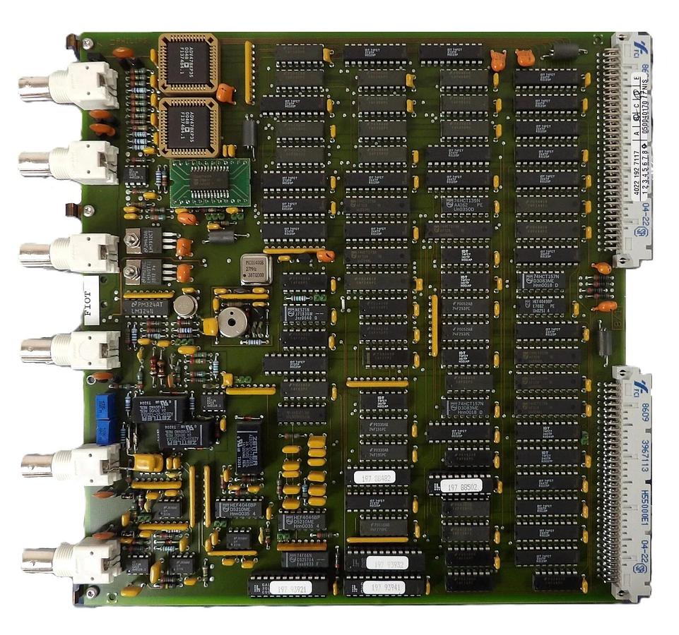 Used FEI 4022 192 7117 FIOT Interface PCB Assembly Working Surplus