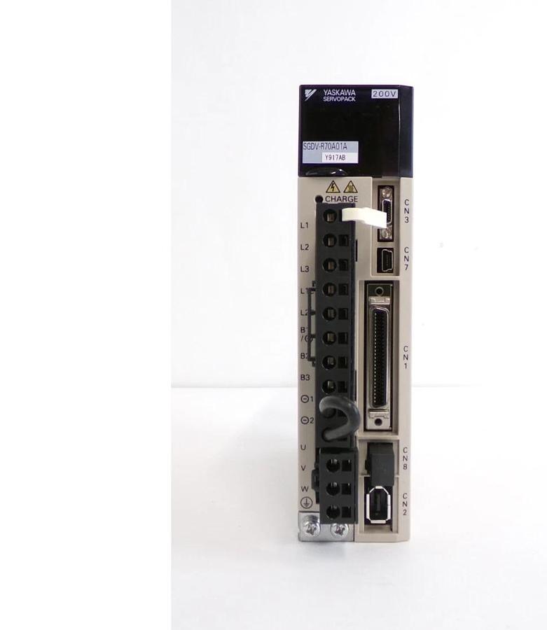 Used Yaskawa Electric SGDV-R70A01AY917AB Servo Drive SERVOPACK Lot of 2 Working