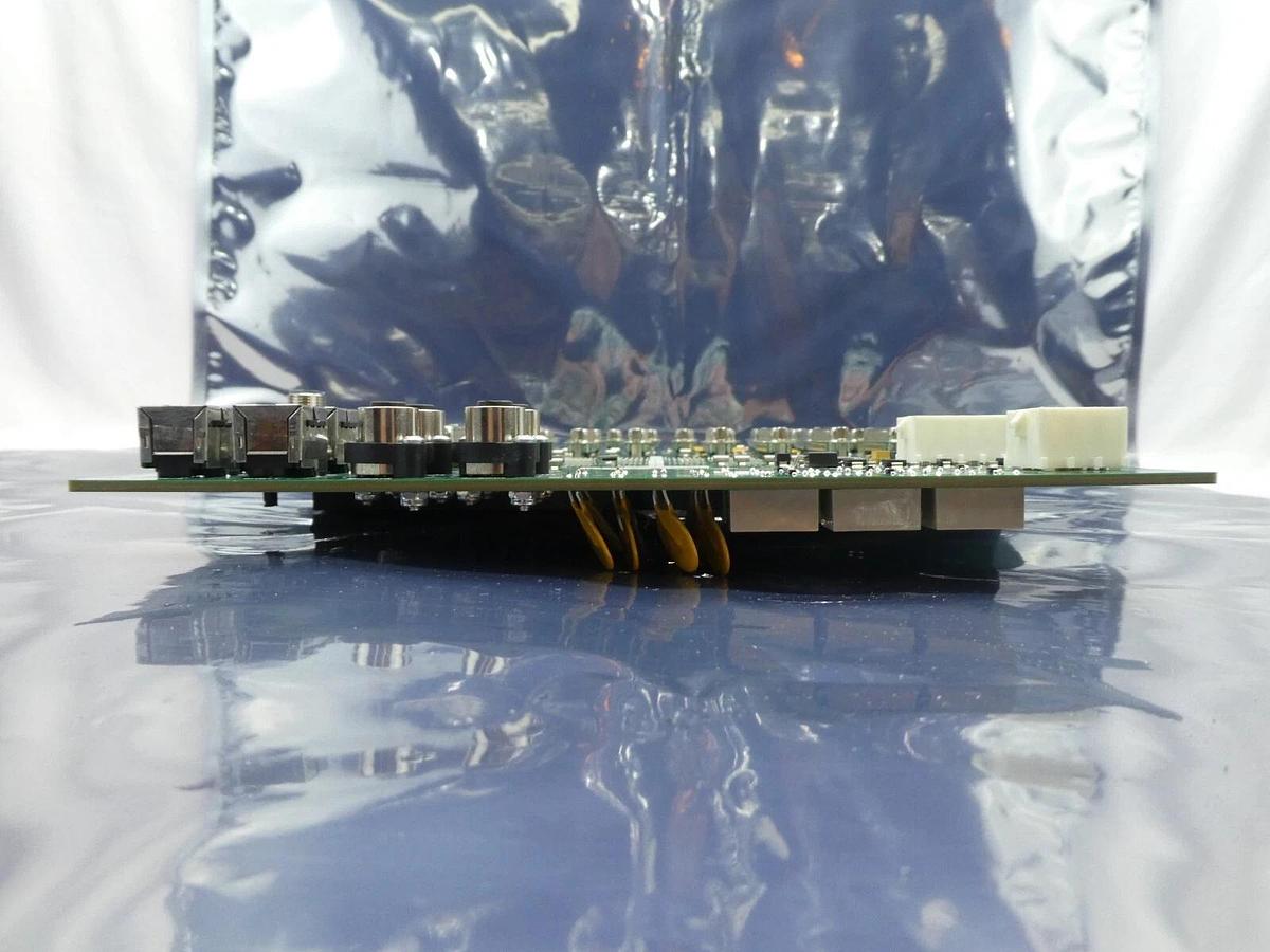 Used MKS Instruments AS00685-03 Sycamore Polisher V3 Distribution PCB AMAT 0190-32547