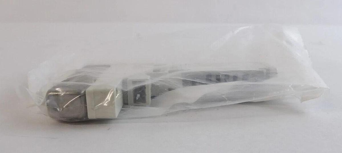 Used SMC VQ1200-51-X508 5-port Solenoid Valve Module Lot of 10 New Surplus