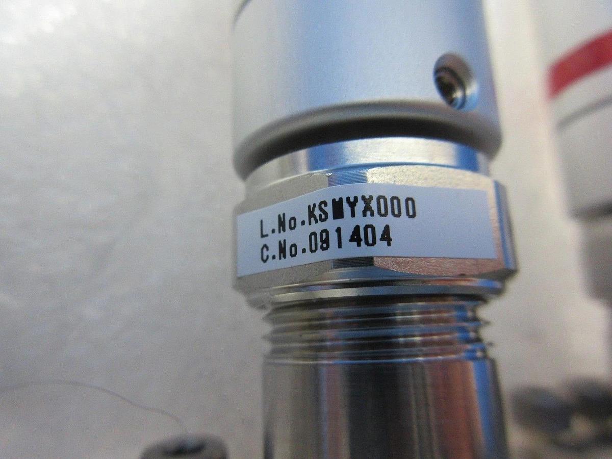 Used Fujikin FPR-SDAT-21-6.35UGF-APD Type NC Diaphragm Valve 091404 Lot of 12 Used