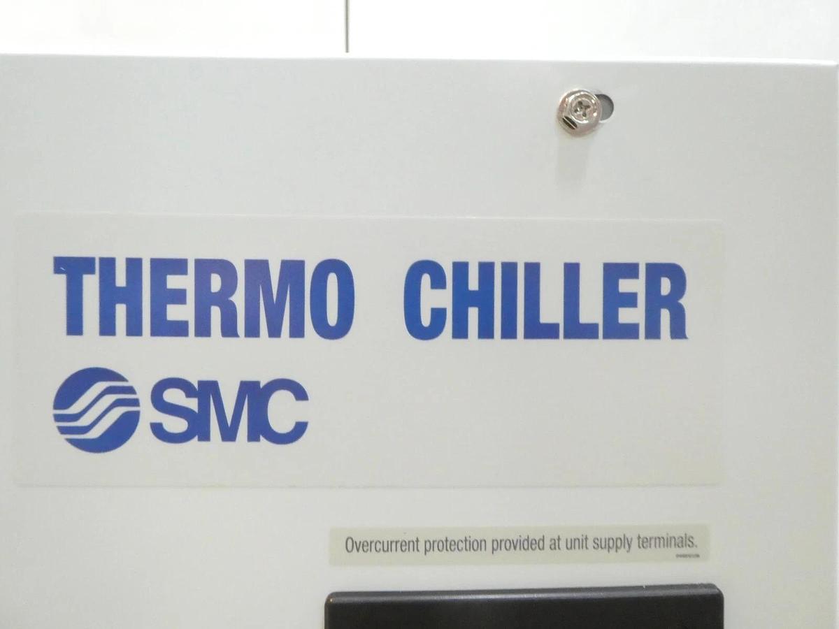 Used HRZ008-L SMC INR-496-005 Recirculating Thermo Chiller Dented Working Surplus