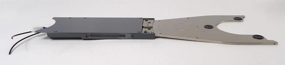 Used Kawasaki Robotics 40480-0460 300mm Dual Arm Robot Hand End Effector Set of 2 New