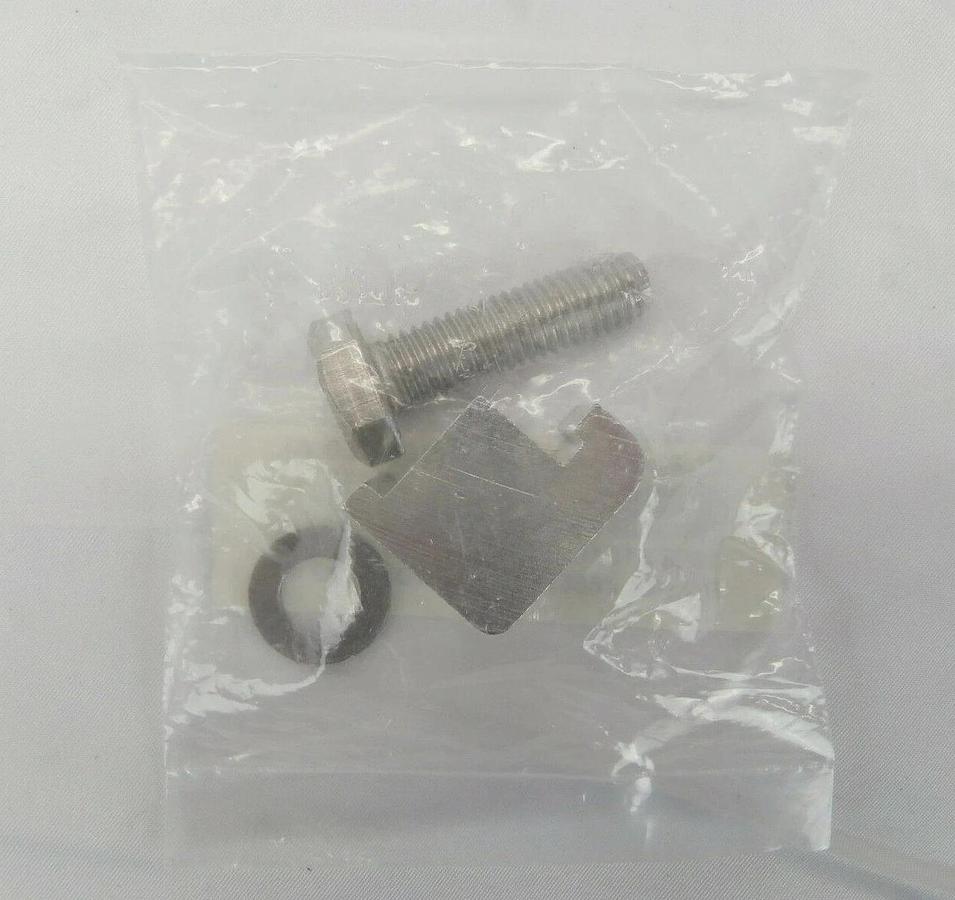 MKS Instruments 100761016 Single Claw Clamp Lam 796-090956-004 Lot of 21 New