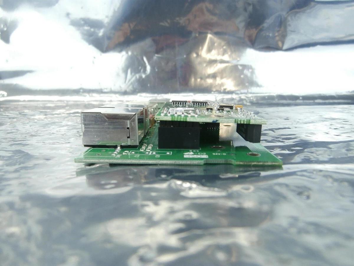 Used Edwards D37208202 Flash Module PCB iQDP Series 801-1047-01 Used Working