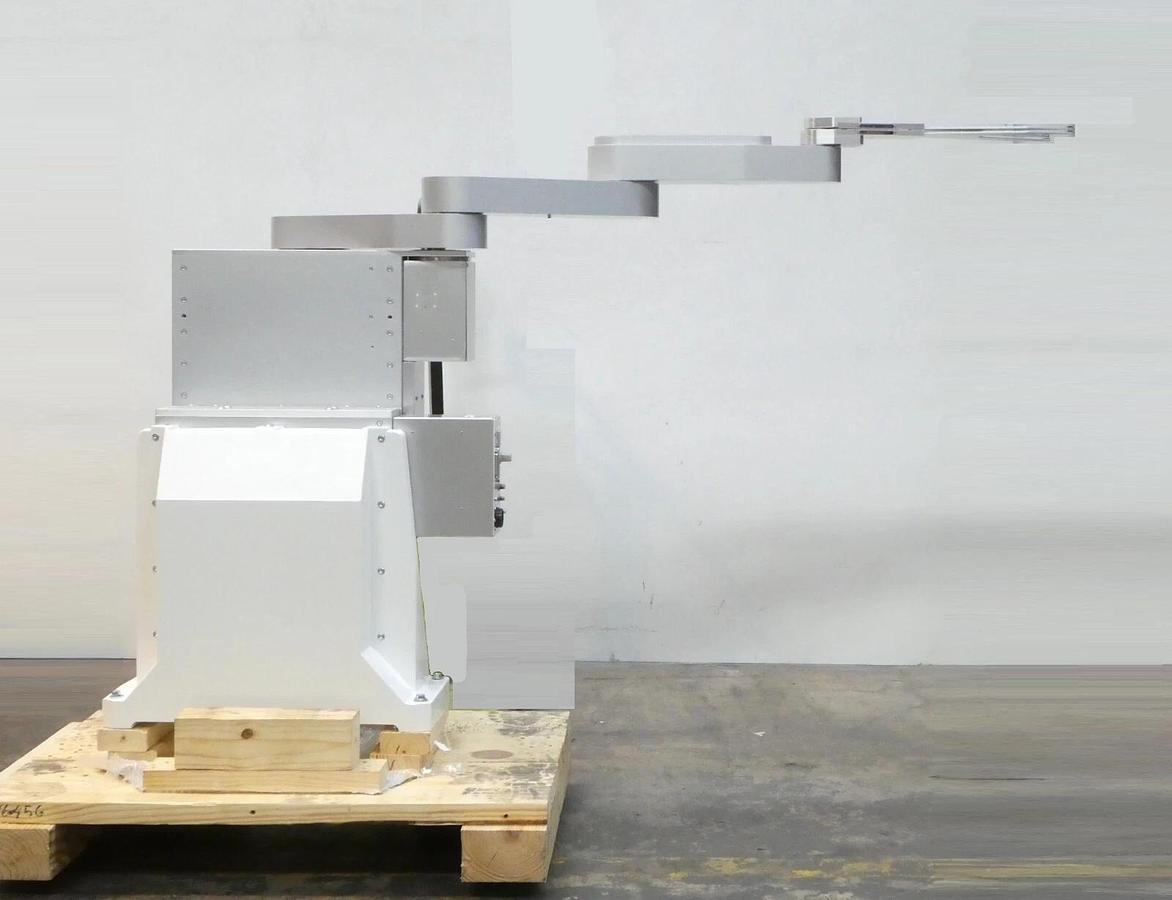 Used Nidec Sankyo SR8241-4304 Wafer Robot Transfer Handling Manipulator Surplus