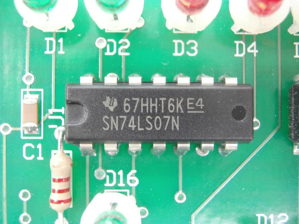 Used Optonics 20-101359-00 LED Status Board PCB ES-II Credence Systems Working Spare