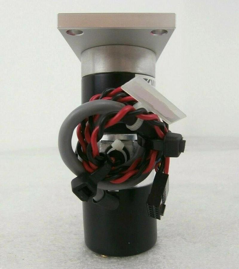 Used Yaskawa UGRMEM-01SAK0E Motor Minertia RM UTOPI-020MX Nikon NSR-S306C Working
