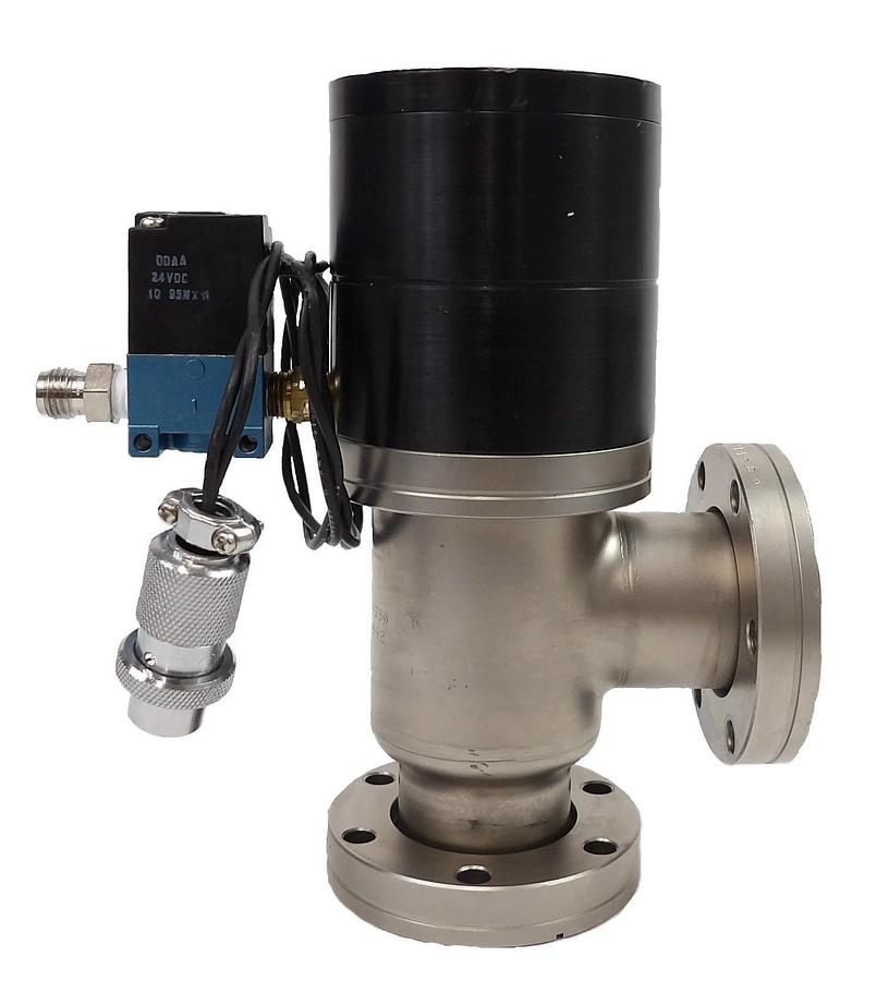 Used Varian L6591-330 Pneumatic Angle Valve Working