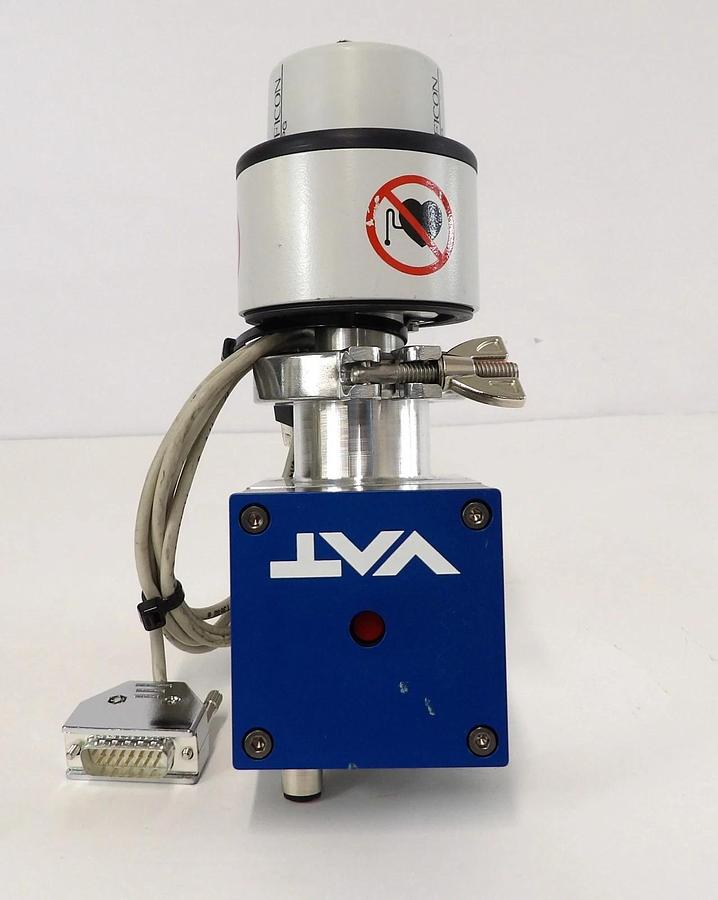 Used VAT 21632-KA11-AAE2 Pneumatic Angle Valve with Inficon 351-011 MPG400 Working