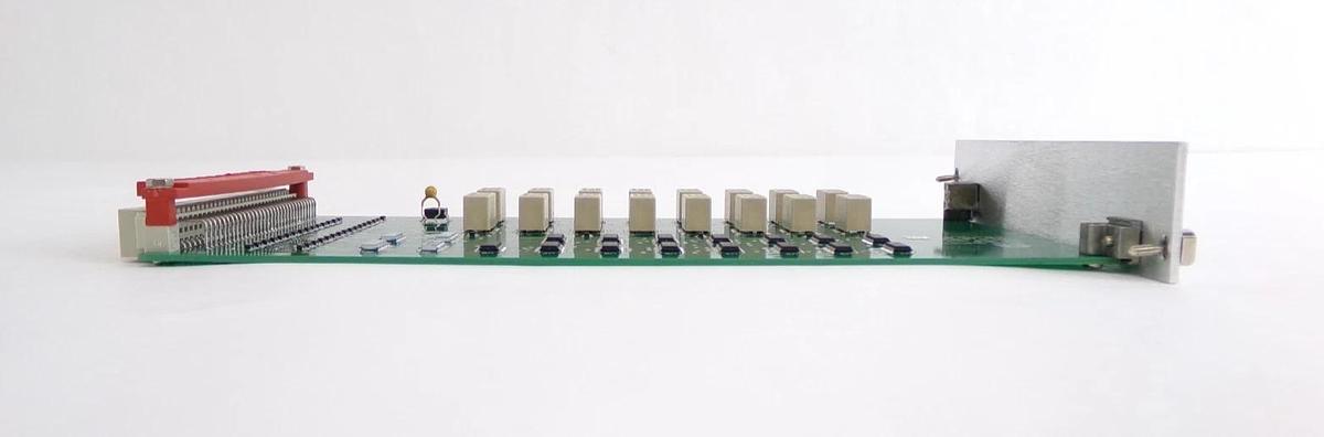 Used AMAT Applied Materials 0100-01223 Slit Valve Exclusive Interlock PCB Card Spare