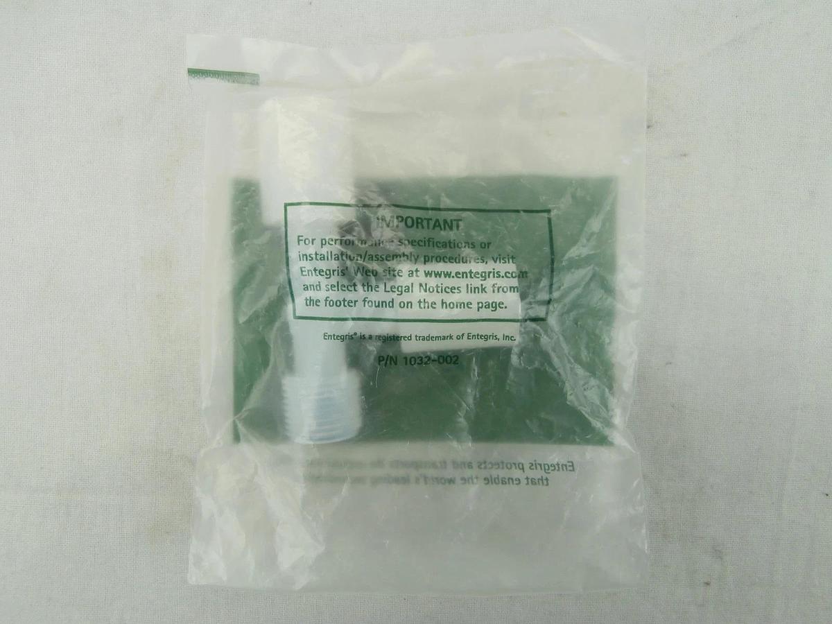 Entegris RT4-6FN-1 Tee Adapter 1/4" Flaretek x 3/8" MNPT Reseller Lot of 12 New