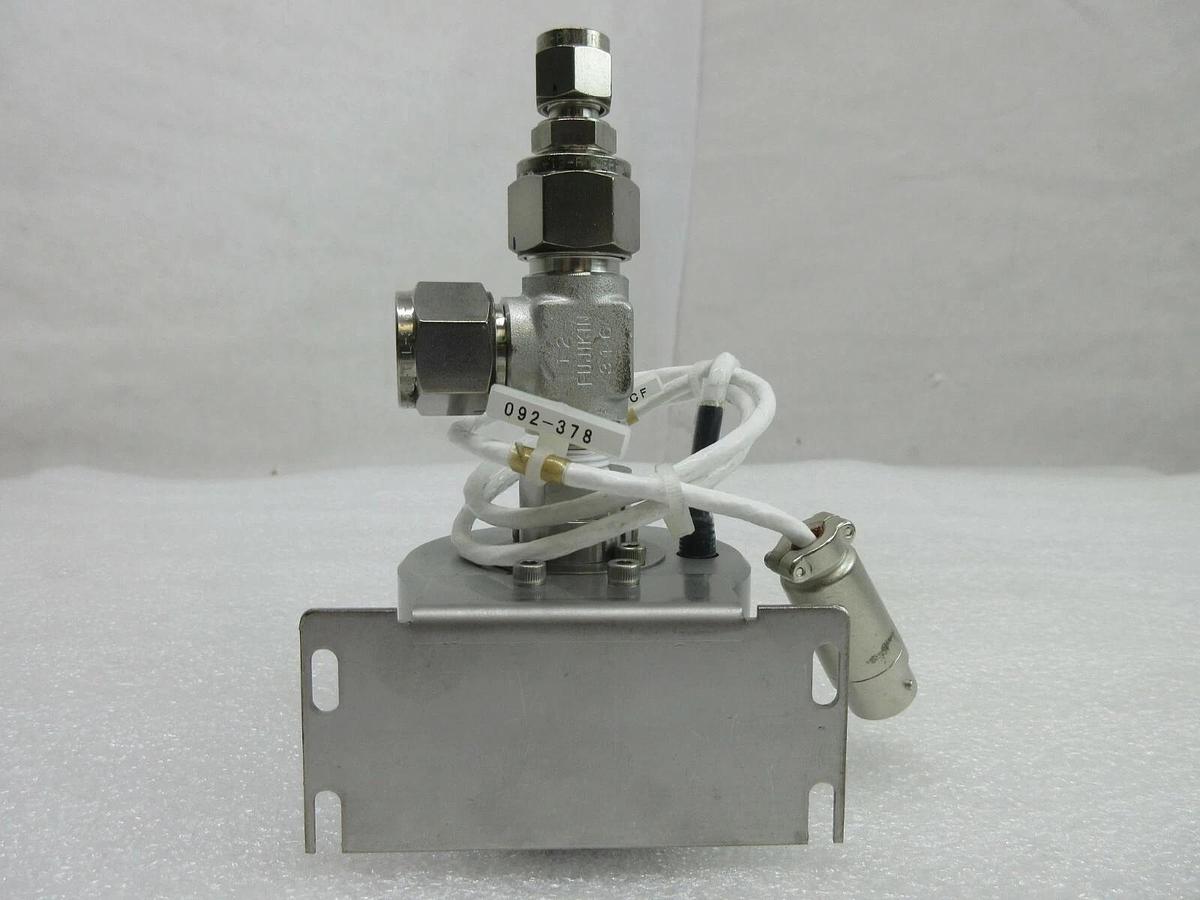 Used Setra 204100-50-NK Pressure Transducer 204 Nikon NSR System Used Working