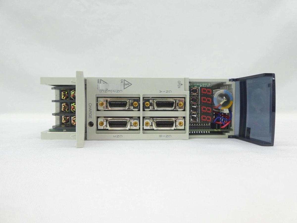 Used Mitsubishi Electric MR-J2-20A-S12 AC Servo Drive MELSERVO Working Surplus
