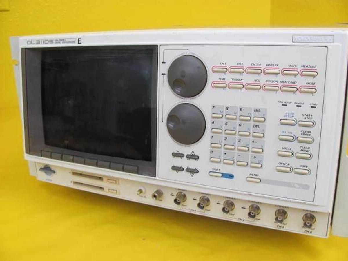 Used Yokogawa DL3110B 12bit 25MS/s Digital Oscilloscope 7003-10 Working