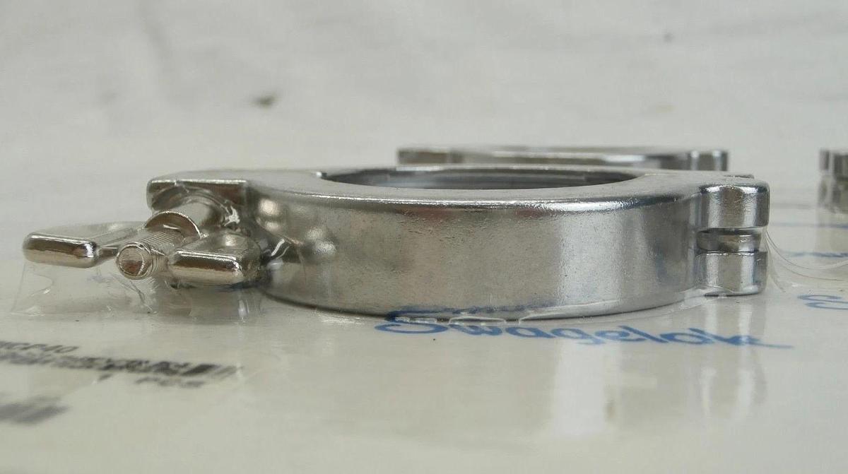 Used Swagelok JNWCP40 Vacuum Wingnut Clamp NW40 KF40 Reseller Lot of 4 New Surplus
