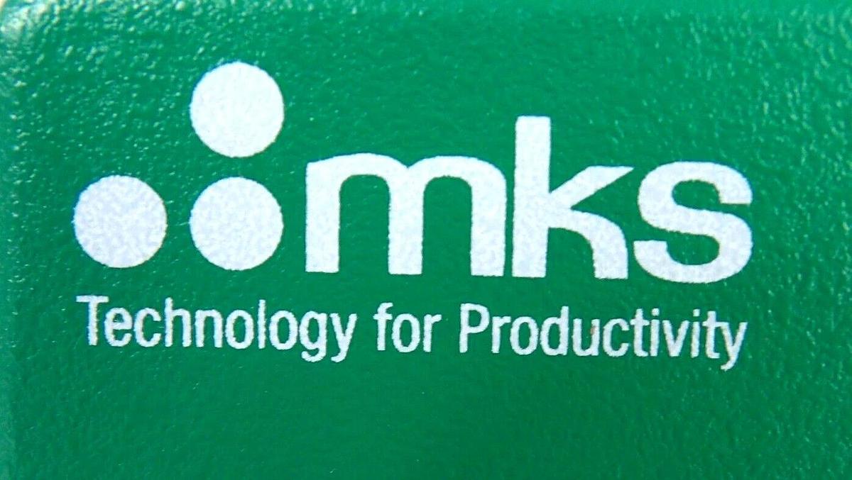 Used MKS Instruments M100B01334CS1BV Mass Flow Controller M100B 30000 SCCM Lot of 3
