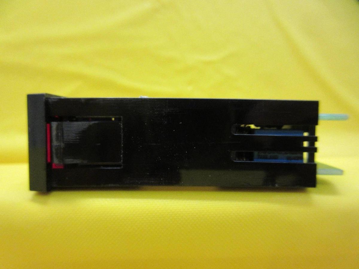 Used Surpass DV-5000R Digital Pressure Sensor Monitor Display 300 kPa Lot of 4 Used