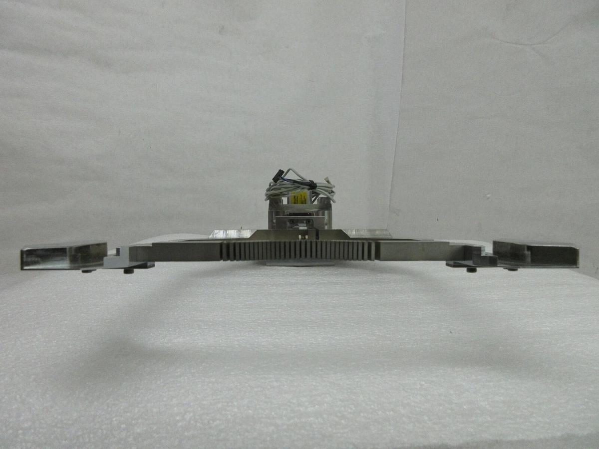 Used Nikon 4K821-767 Reticle Stage Wafer Transfer Arm 4K821-768 NSR-620D Working
