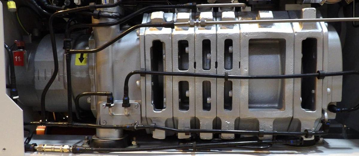 Refurbished iXH 3045H Edwards NRY49F000PXS Vacuum Dry Pump IXH 3045 Manufacturer Refurbished