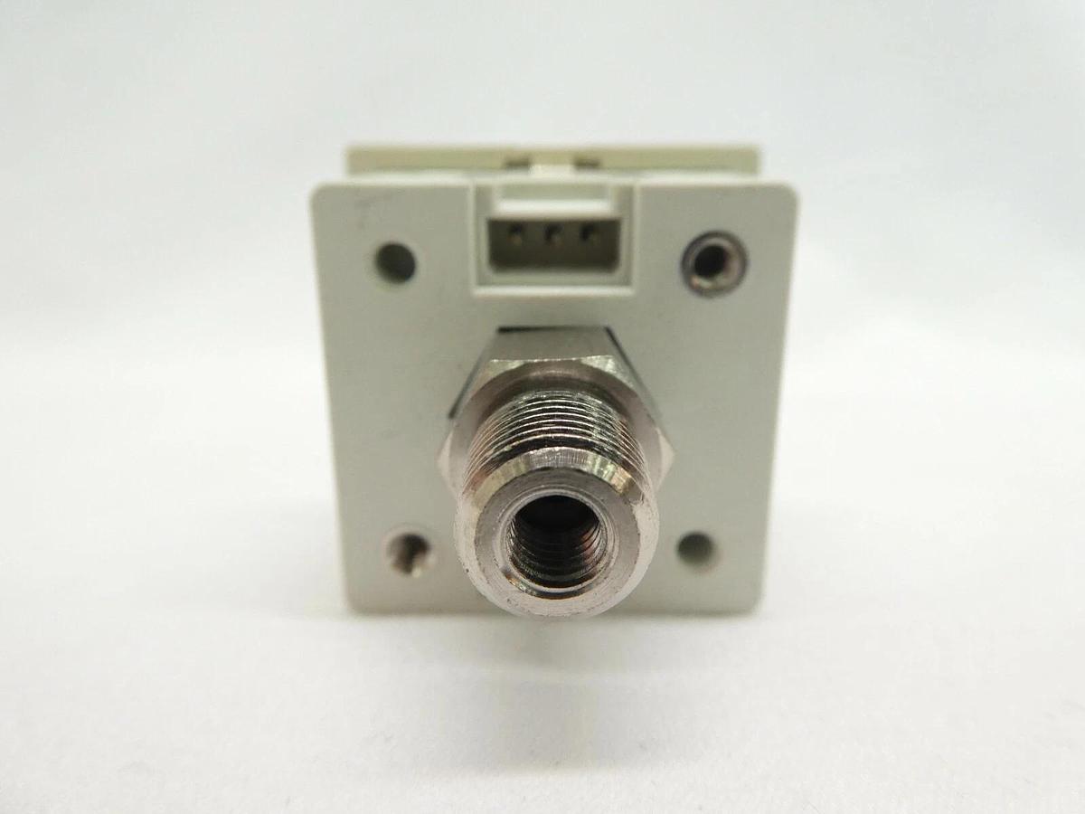 Used SMC ZSE30-01-65-M Vacuum Pressure Switch ZSE30 Lot of 40 Working Surplus
