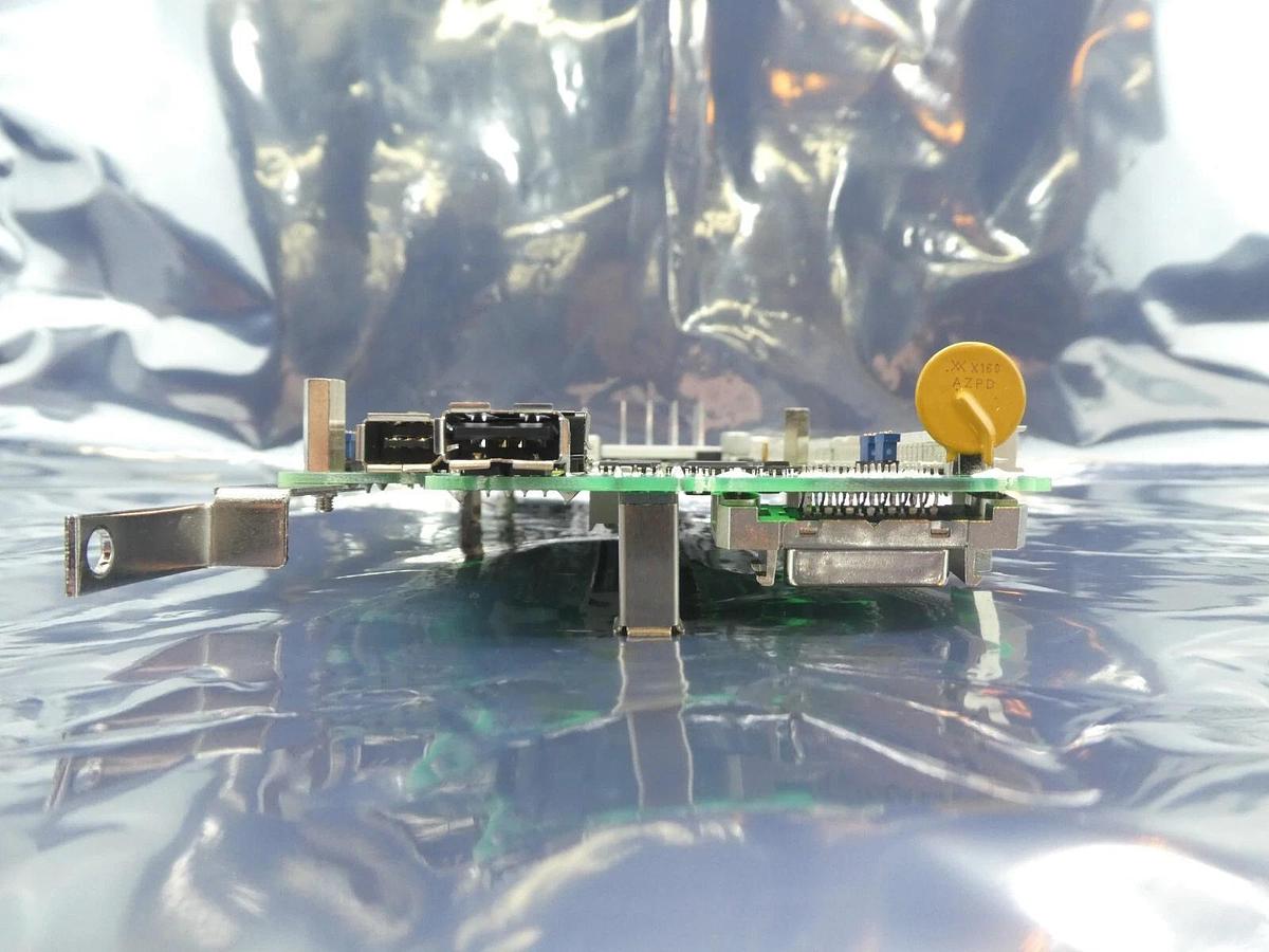 Used Yaskawa Electric SGDR-AXC01B-E Robot Controller PCB F353660-1 Working Surplus